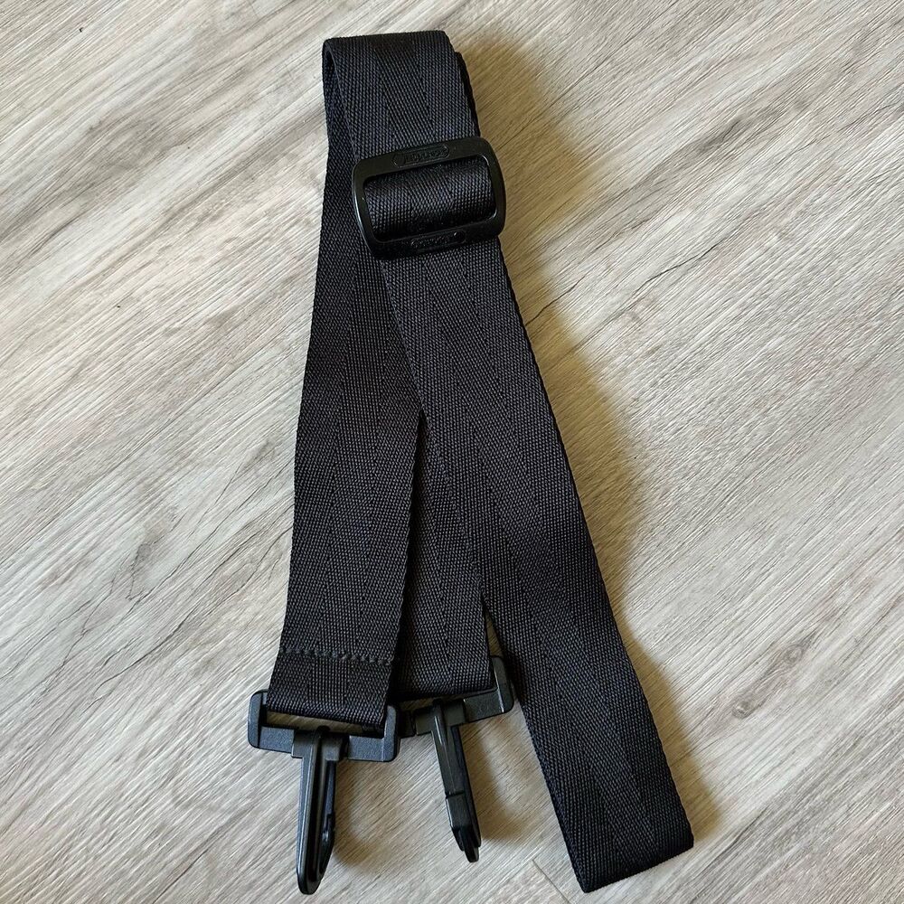 LeSportSac Black Crossbody Strap